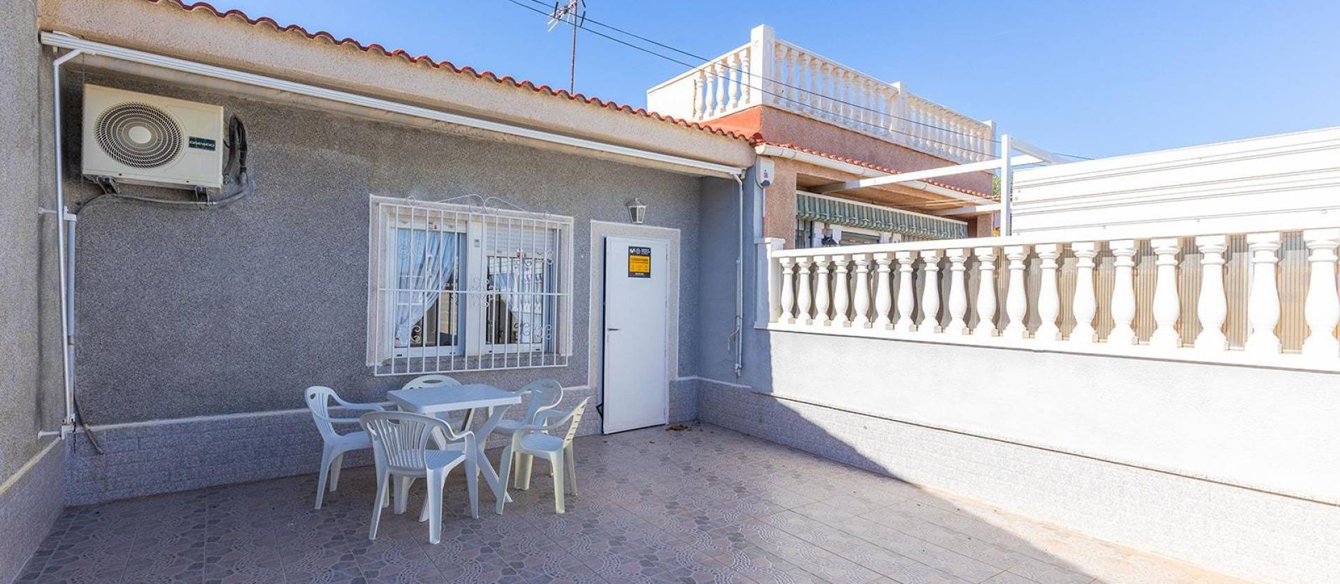 Sale - Bungalow - Torrevieja - La Siesta - El Salado - Torreta