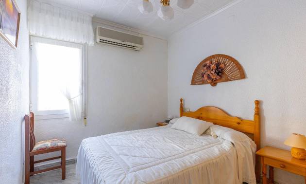 Sale - Bungalow - Torrevieja - La Siesta - El Salado - Torreta