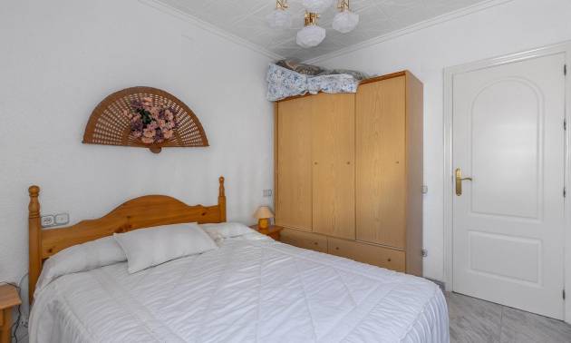 Sale - Bungalow - Torrevieja - La Siesta - El Salado - Torreta