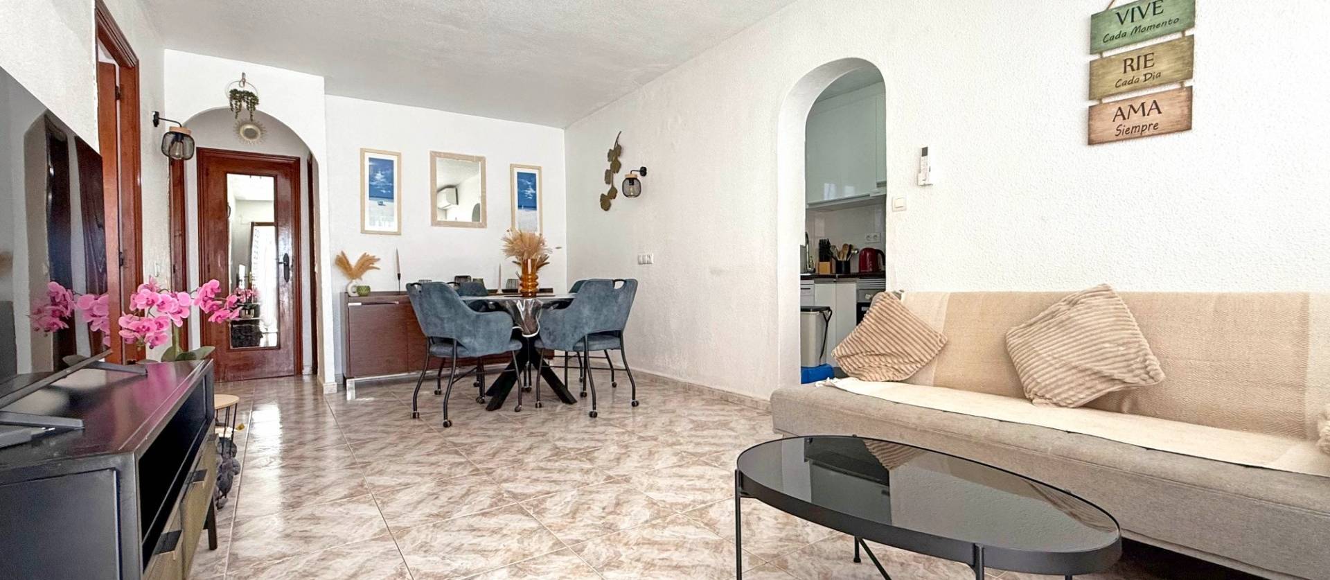 Sale - Apartment - Torrevieja - La Mata