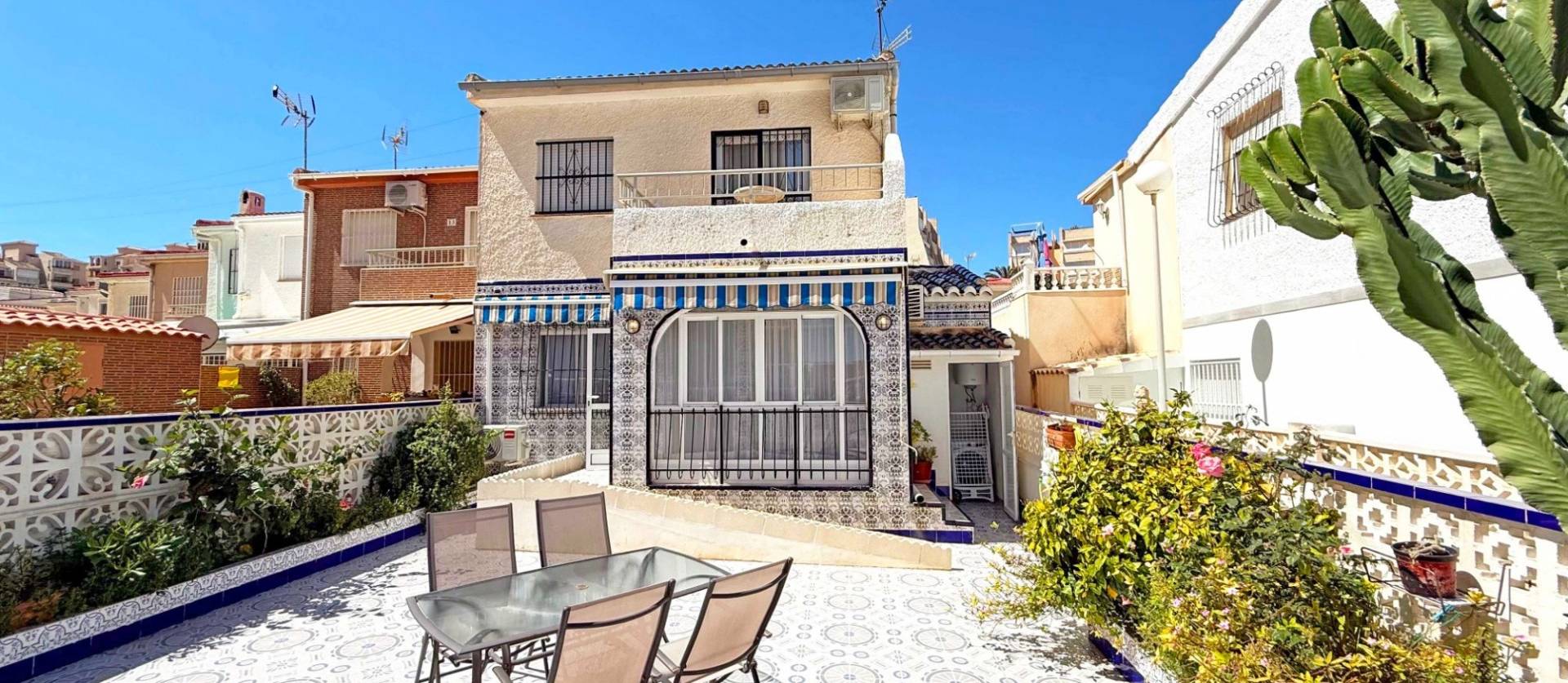 Sale - Apartment - Torrevieja - La Mata