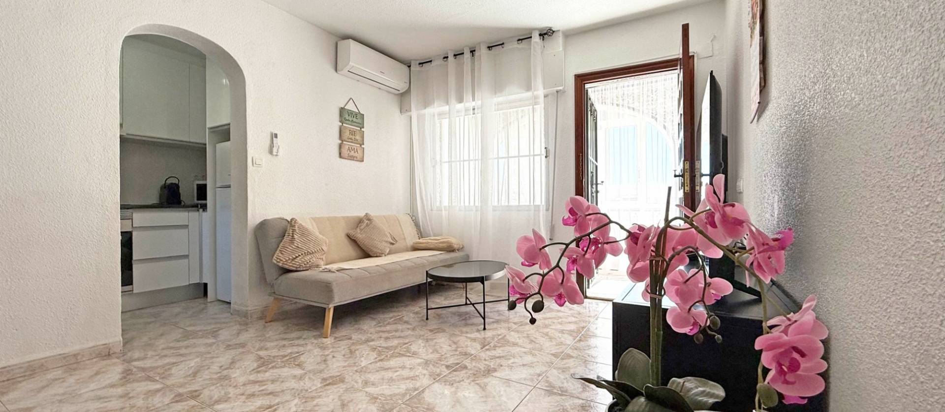 Sale - Apartment - Torrevieja - La Mata