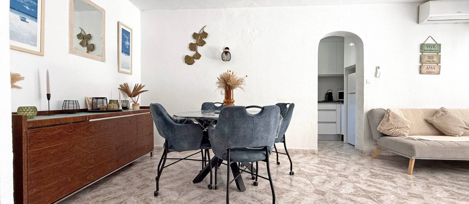 Sale - Apartment - Torrevieja - La Mata