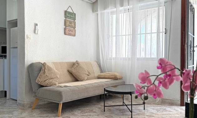 Sale - Apartment - Torrevieja - La Mata