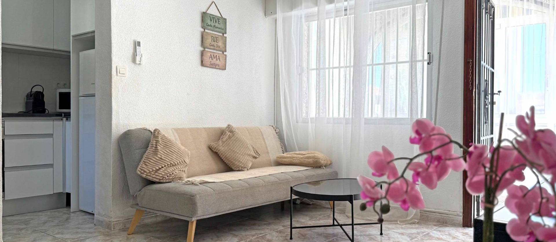 Sale - Apartment - Torrevieja - La Mata