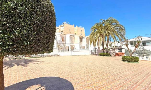 Sale - Apartment - Torrevieja - La Mata