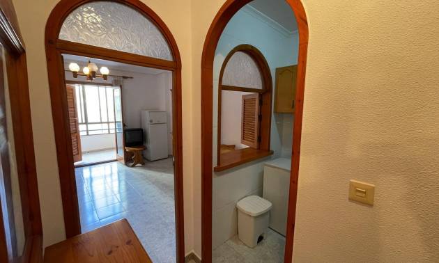 Sale - Apartment - Torrevieja - Estacion de autobuses
