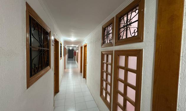 Sale - Apartment - Torrevieja - Estacion de autobuses