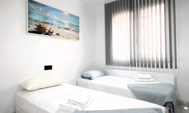 Revente - Apartment - Torrevieja