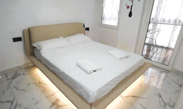 Revente - Apartment - Torrevieja