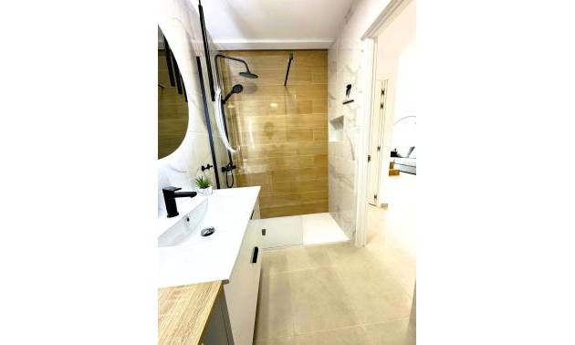 Bestaande woningen - Appartment - Torrevieja