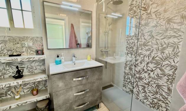 Sale - Villa - Guardamar del Segura - El Raso