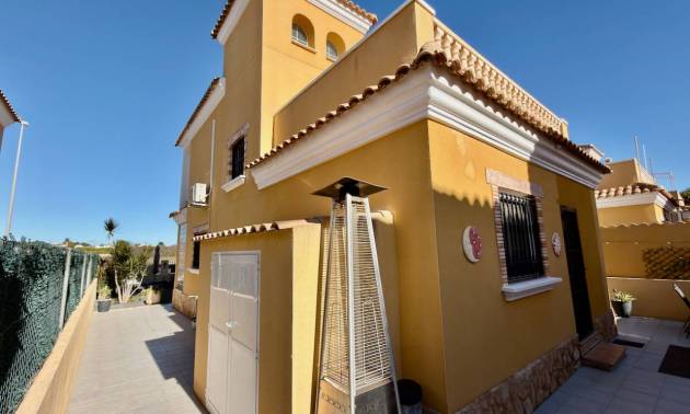 Sale - Villa - Guardamar del Segura - El Raso
