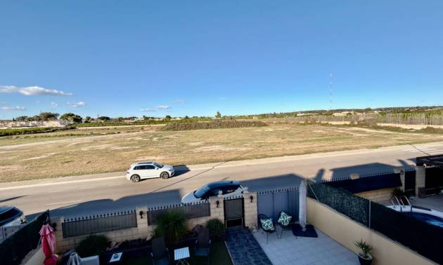 Sale - Villa - Guardamar del Segura - El Raso