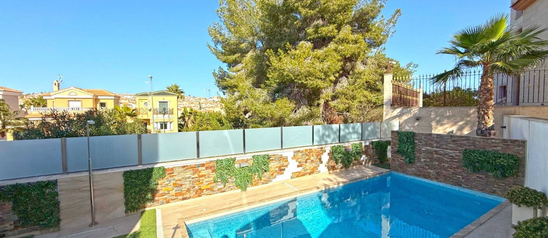 Sale - Villa - Orihuela Costa - Villamartín