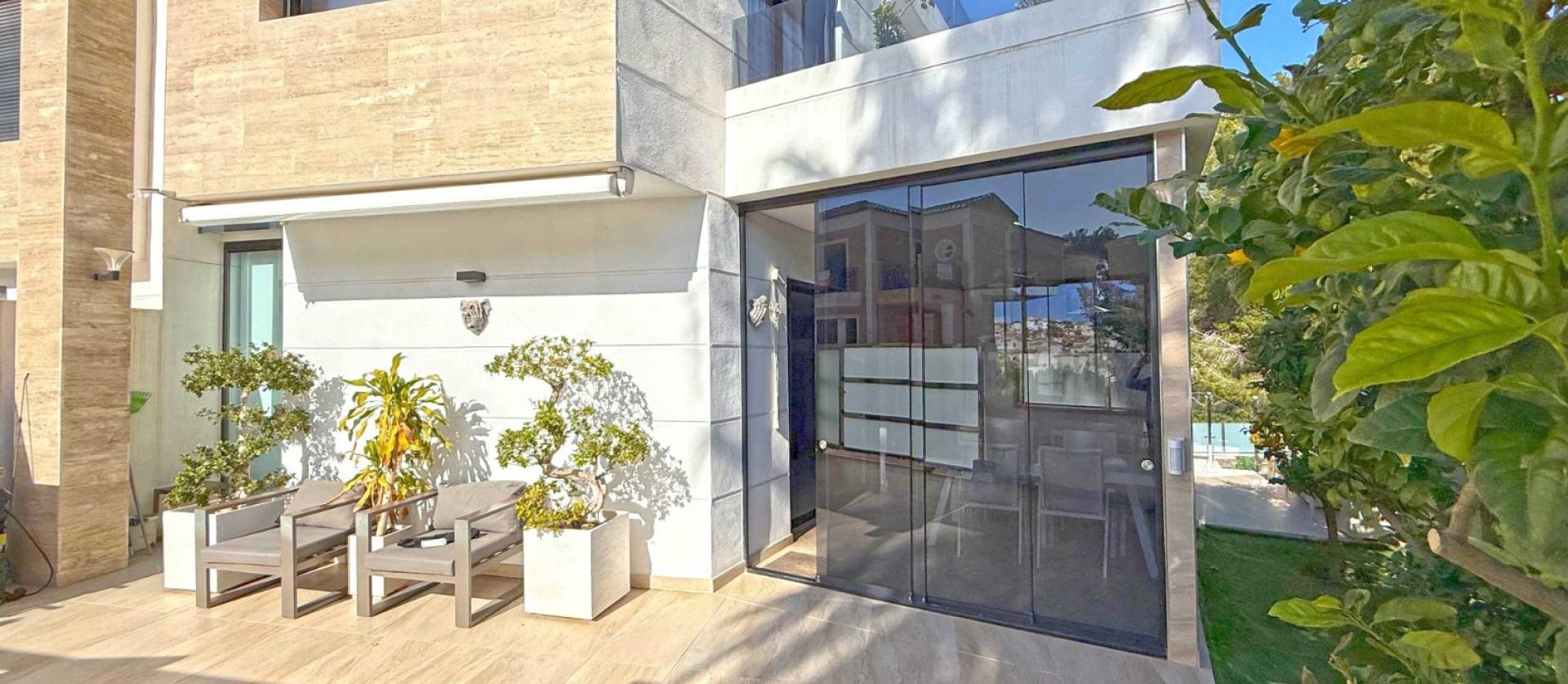 Sale - Villa - Orihuela Costa - Villamartín