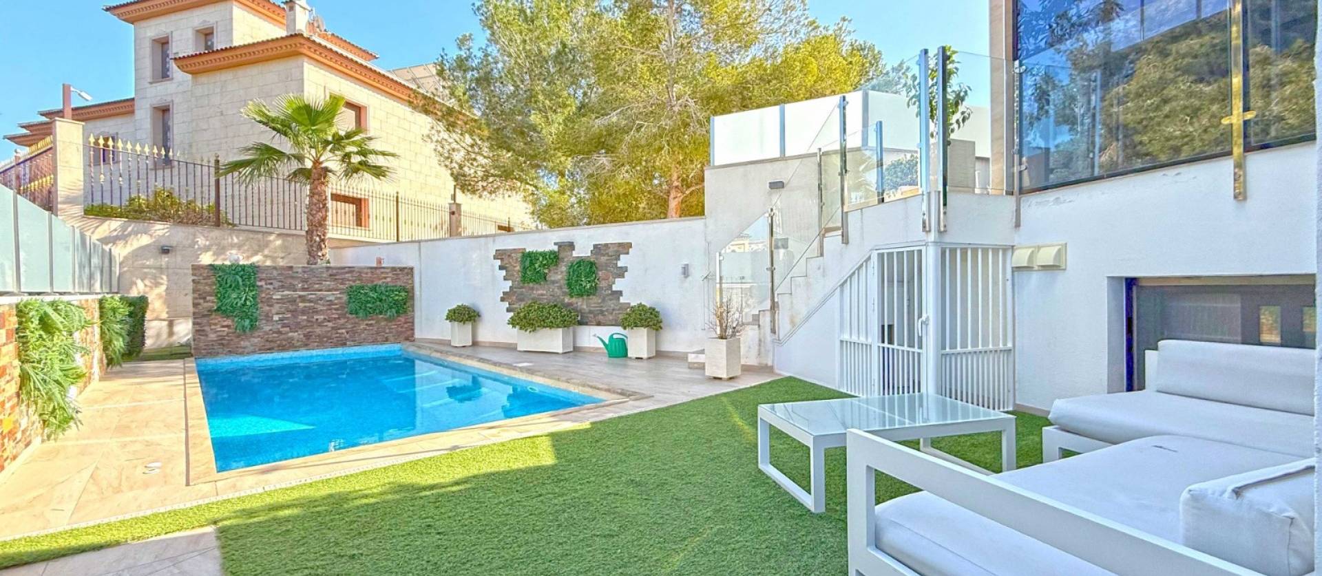 Sale - Villa - Orihuela Costa - Villamartín