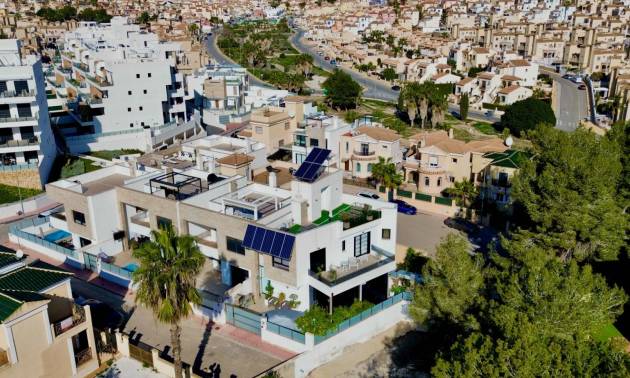 Sale - Villa - Orihuela Costa - Villamartín