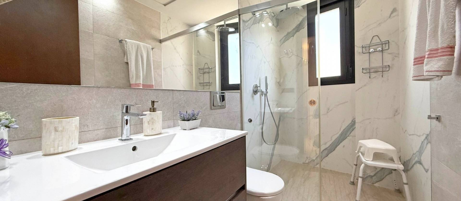 Sale - Villa - Orihuela Costa - Villamartín