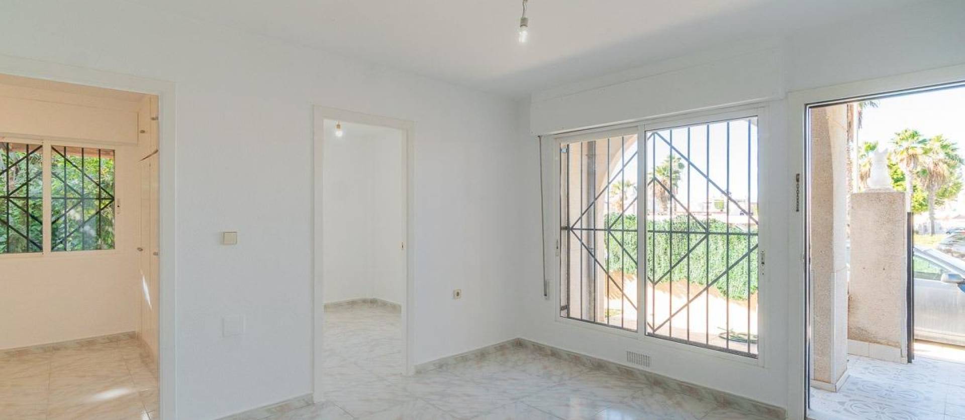 Venta - Adosado - Torrevieja - Carrefour