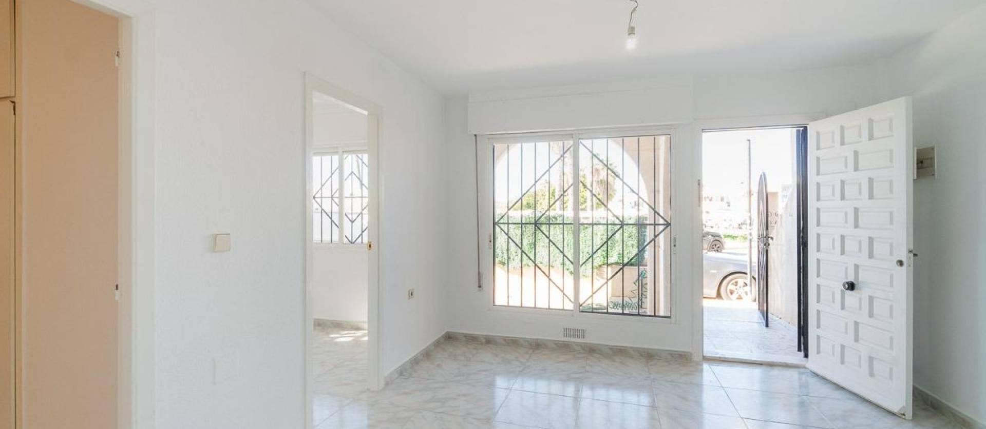 Venta - Adosado - Torrevieja - Carrefour