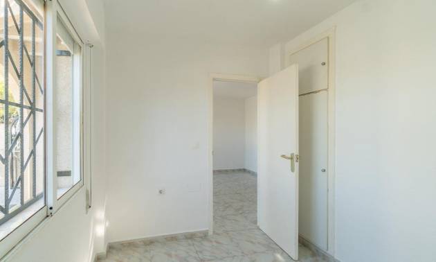 Venta - Adosado - Torrevieja - Carrefour