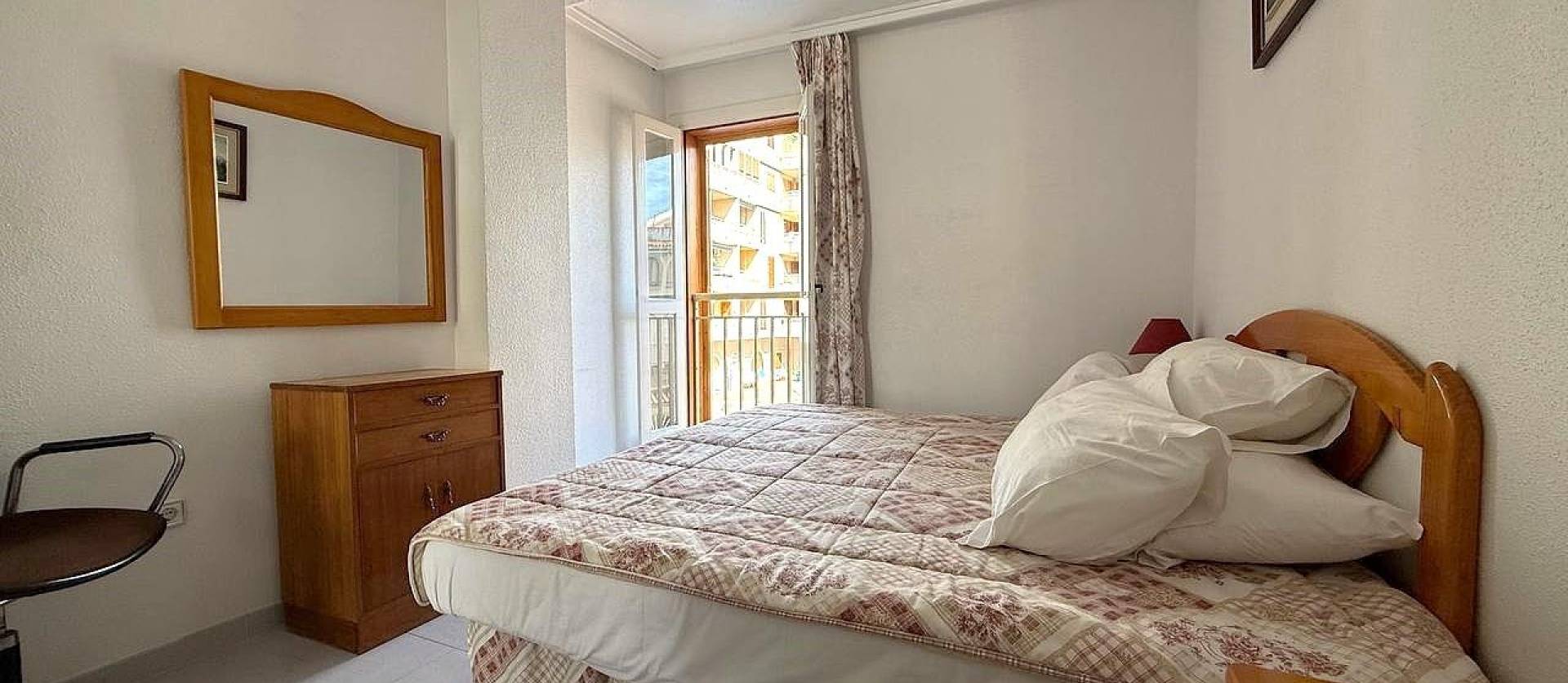 Sale - Apartment - Torrevieja - Acequion