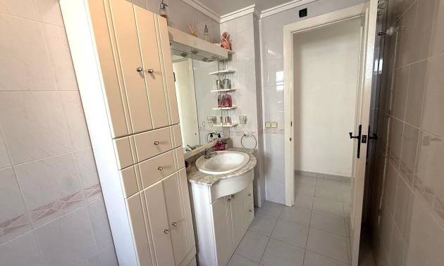 Sale - Apartment - Torrevieja - Acequion