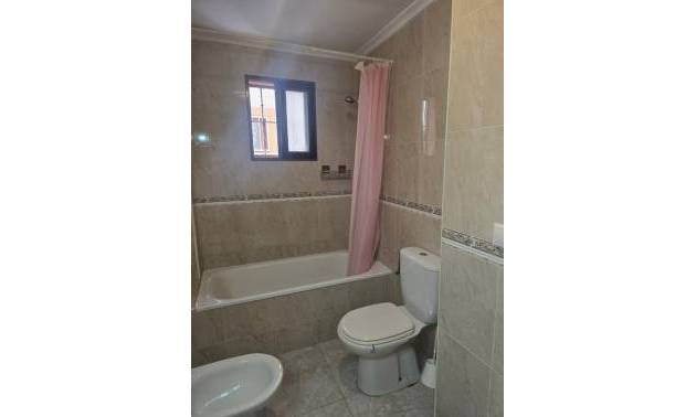 Sale - Apartment - Daya Vieja - Costa Blanca