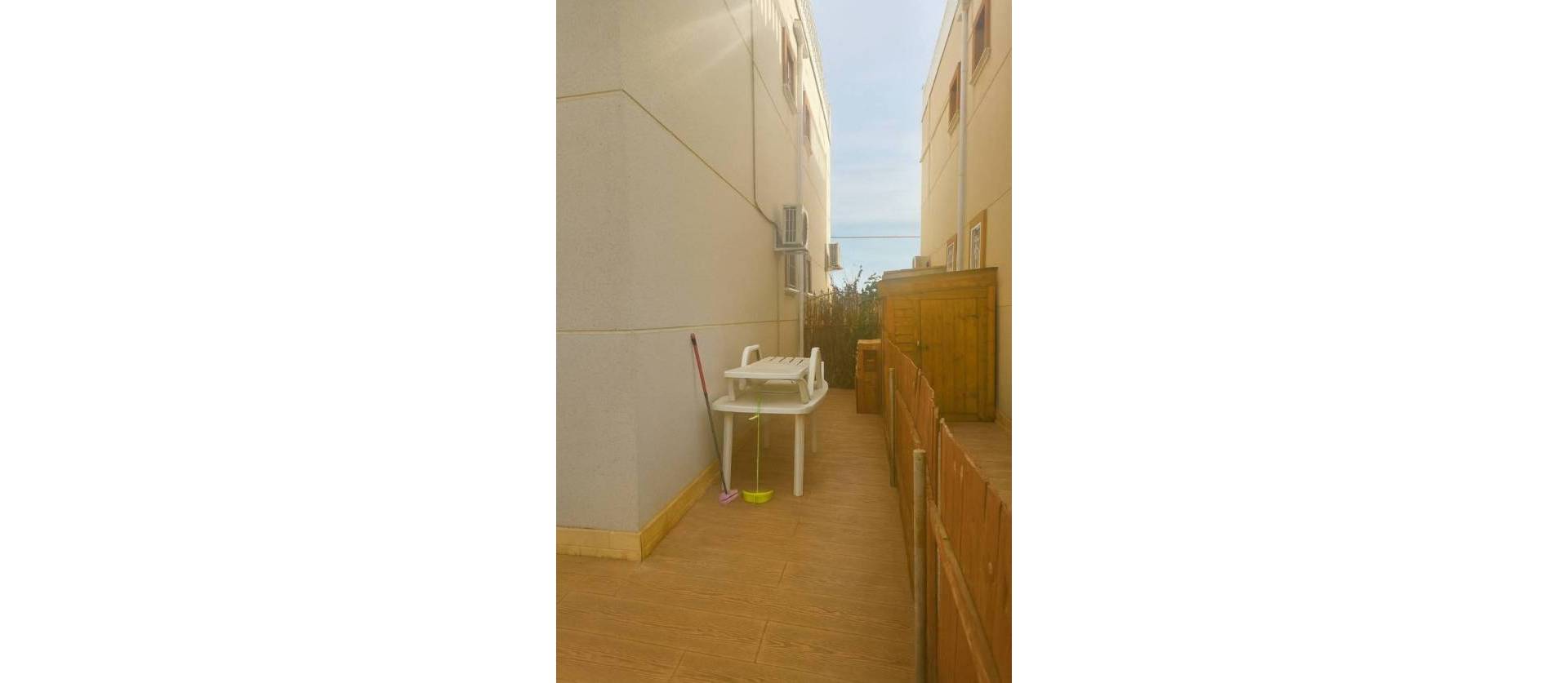 Sale - Apartment - Daya Vieja - Costa Blanca