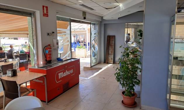 Sale - Commercial - La Mata