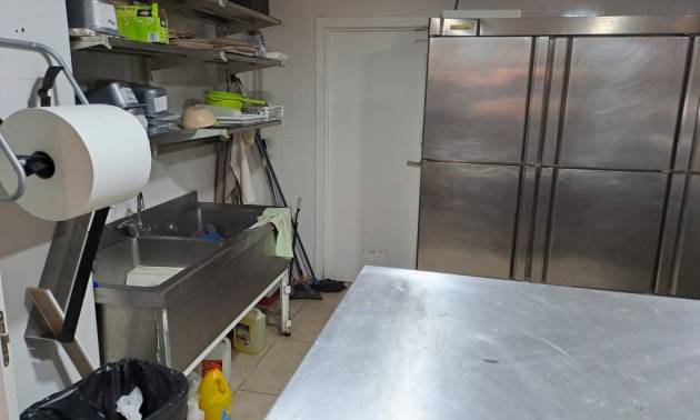 Sale - Commercial - La Mata