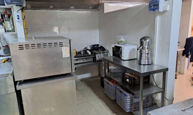 Sale - Commercial - La Mata