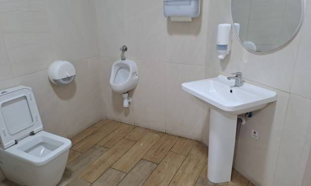 Sale - Commercial - La Mata