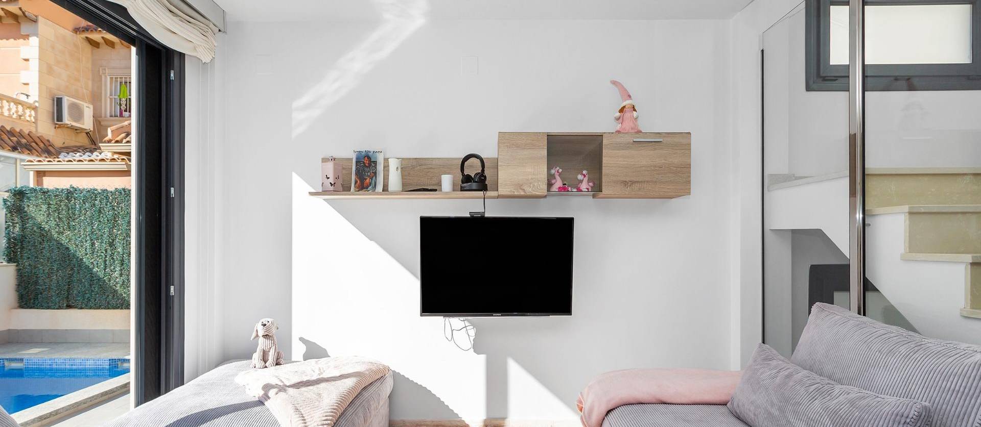 Sale - Villa - Torrevieja - Sector 25