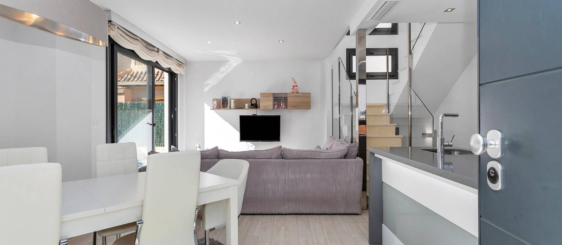 Sale - Villa - Torrevieja - Sector 25