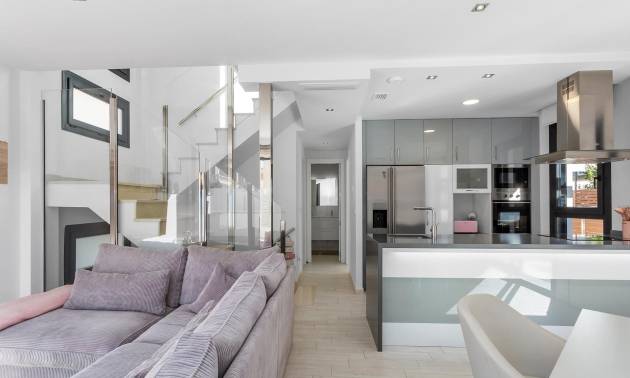 Sale - Villa - Torrevieja - Sector 25