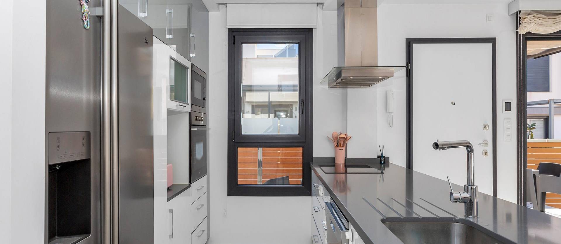 Sale - Villa - Torrevieja - Sector 25