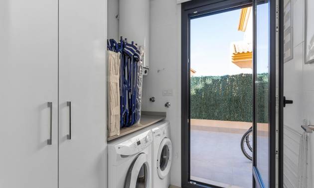 Sale - Villa - Torrevieja - Sector 25