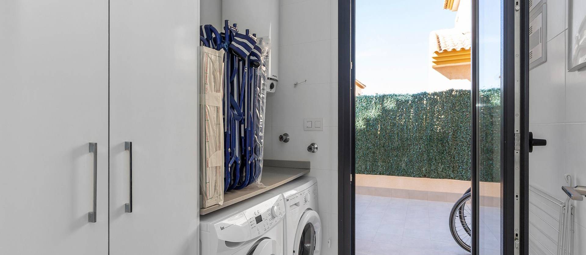 Sale - Villa - Torrevieja - Sector 25