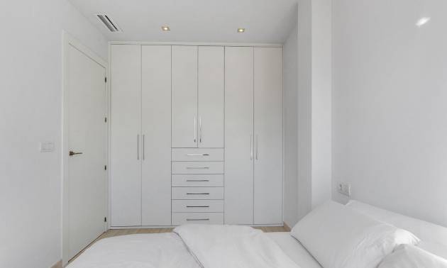 Sale - Villa - Torrevieja - Sector 25