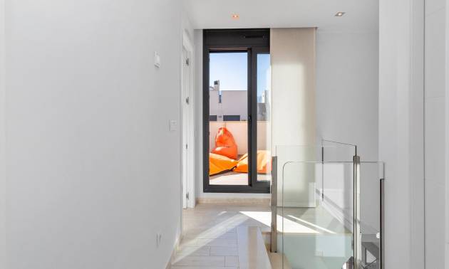 Sale - Villa - Torrevieja - Sector 25