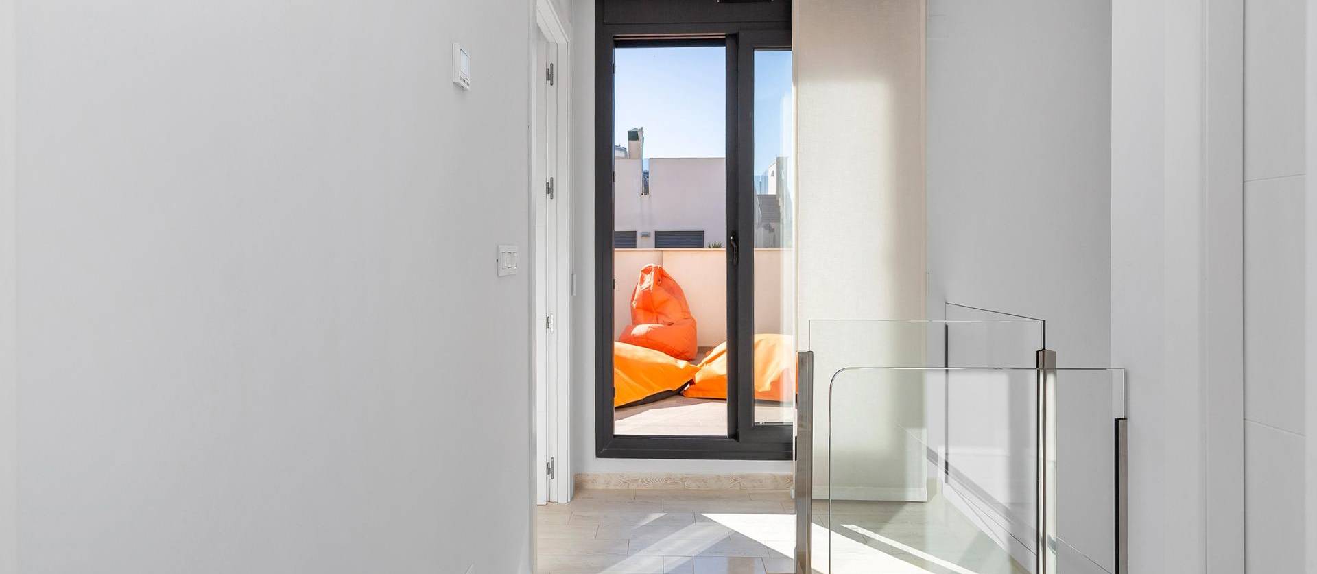 Sale - Villa - Torrevieja - Sector 25