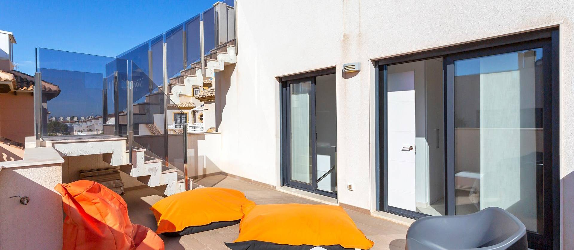 Sale - Villa - Torrevieja - Sector 25