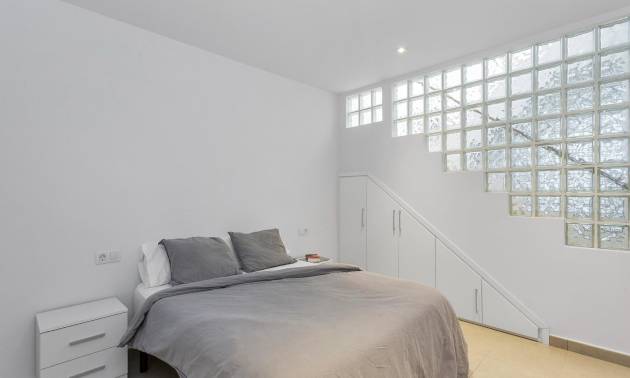 Sale - Villa - Torrevieja - Sector 25