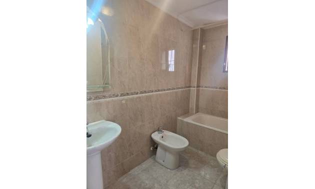 Sale - Apartment - Daya Vieja