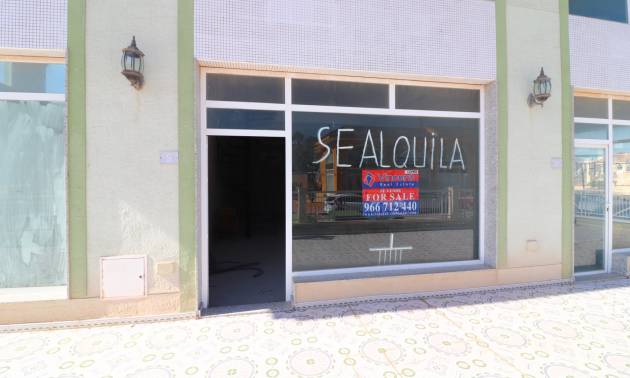 Revente - Commercial - Benimar