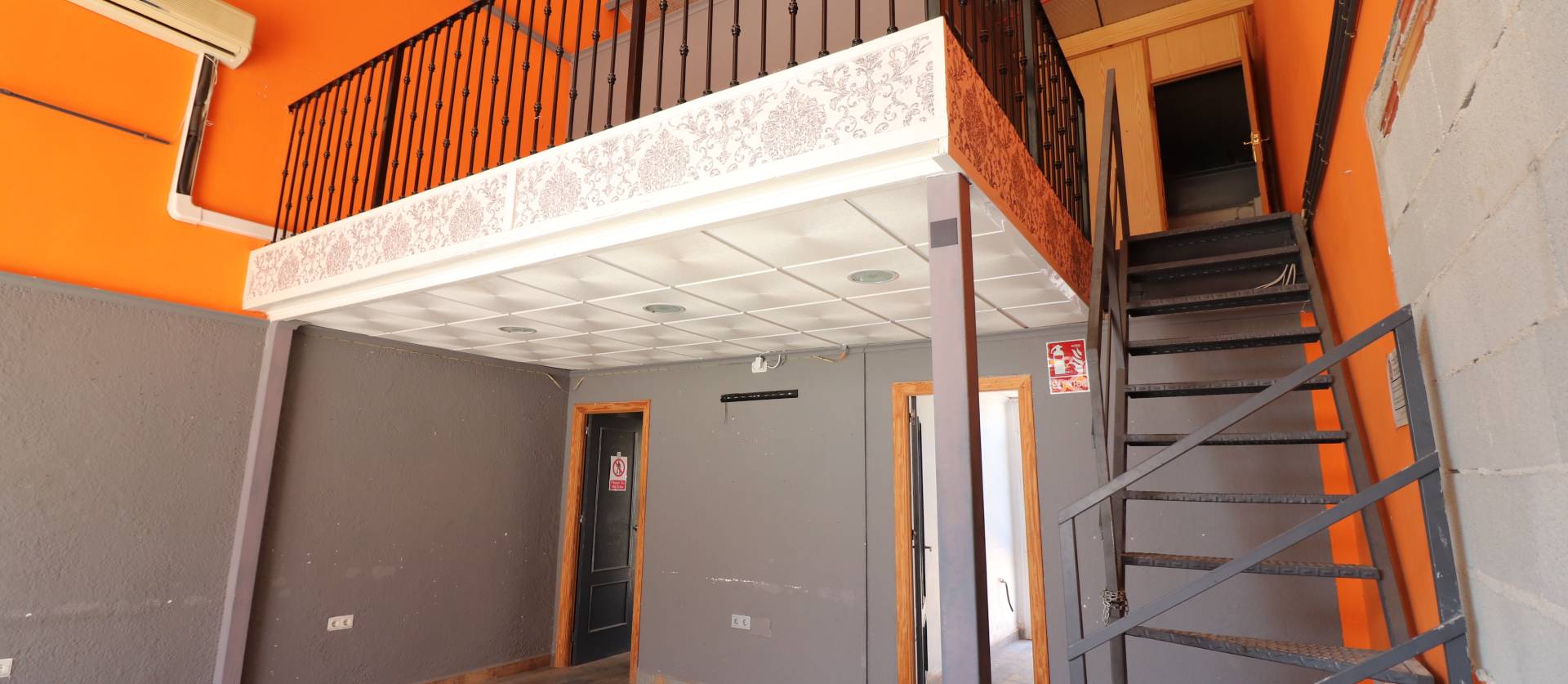 Sale - Commercial - Algorfa