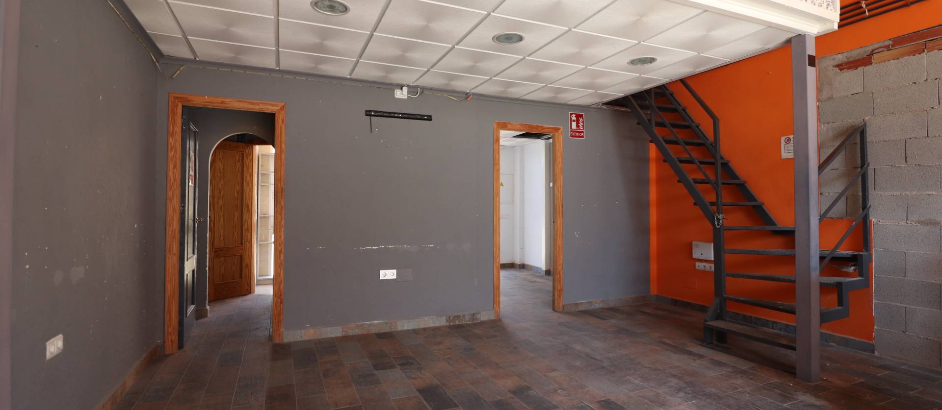 Sale - Commercial - Algorfa