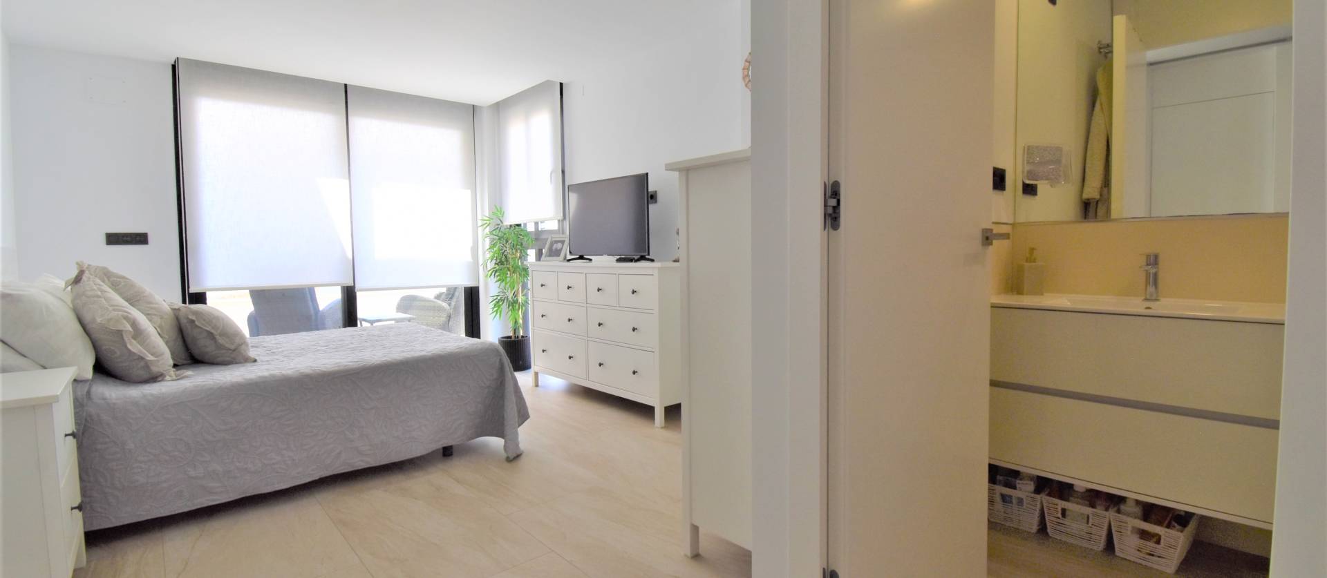 Revente - Villa - Orihuela Costa